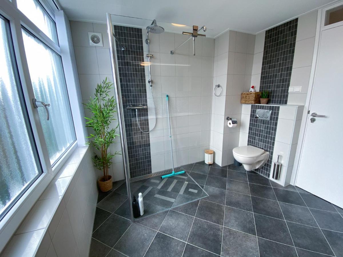 Beach House Makai - Family House With Finnish Sauna, 2 Bathrooms And Only Minutes From The Beach De Koog  Buitenkant foto