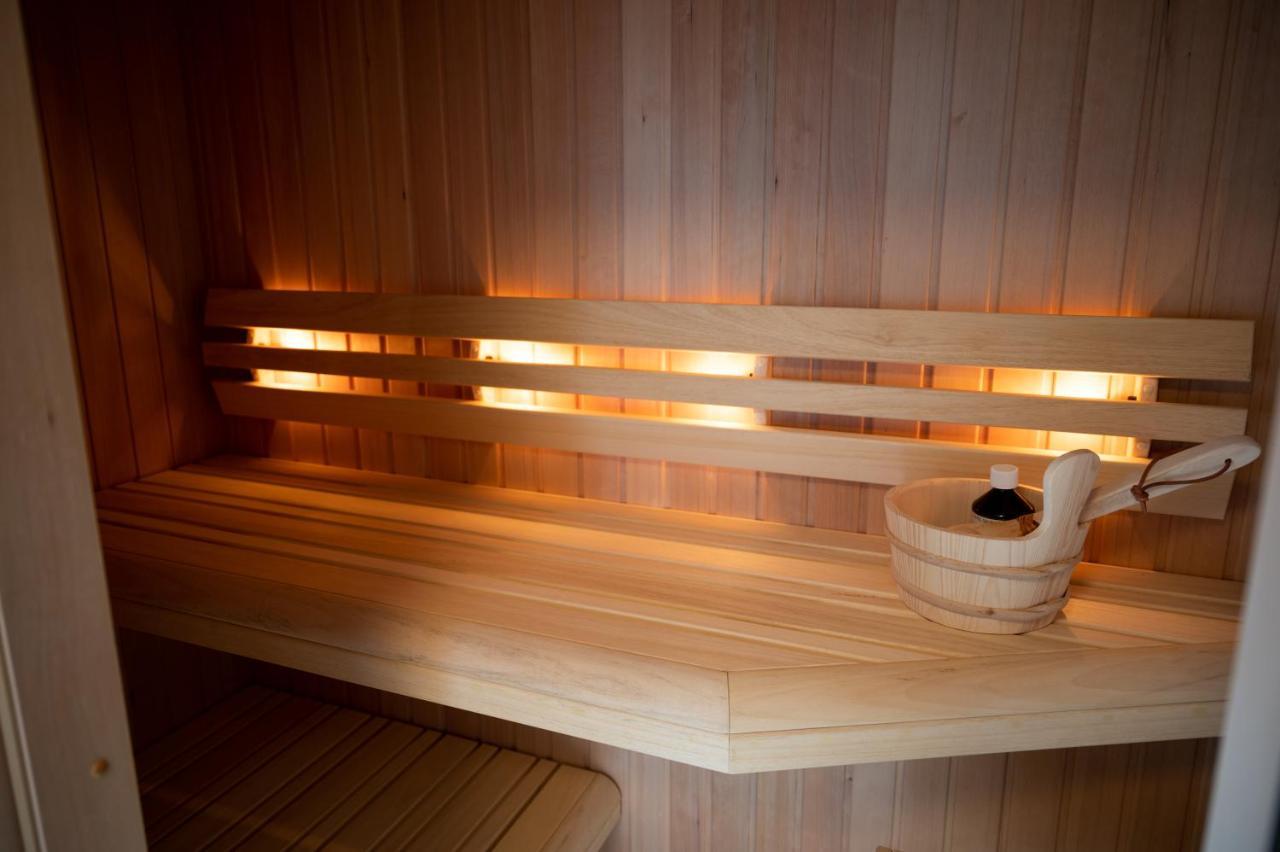 Beach House Makai - Family House With Finnish Sauna, 2 Bathrooms And Only Minutes From The Beach De Koog  Buitenkant foto